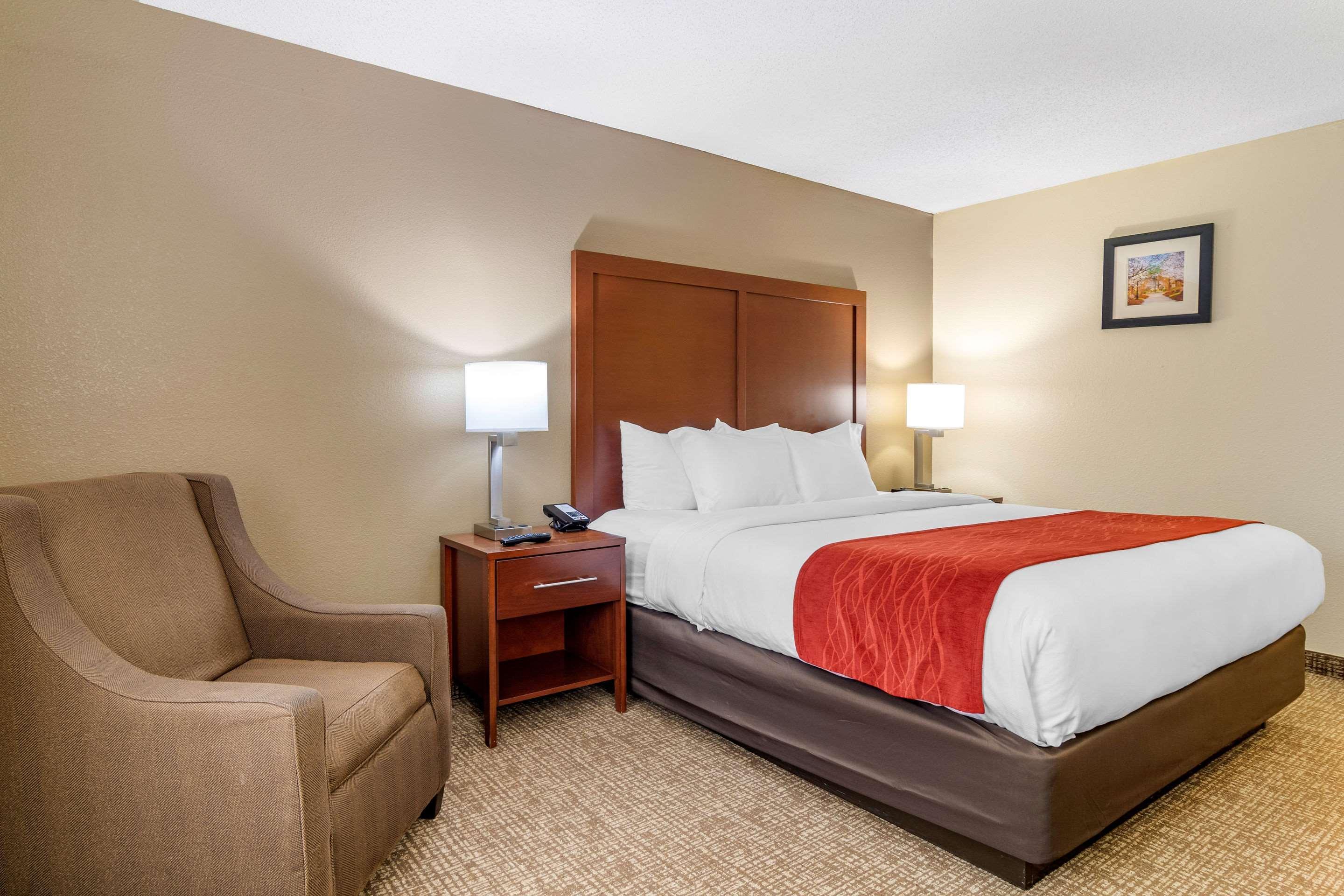 Comfort Inn&Suites Macon North I-75 Exterior foto