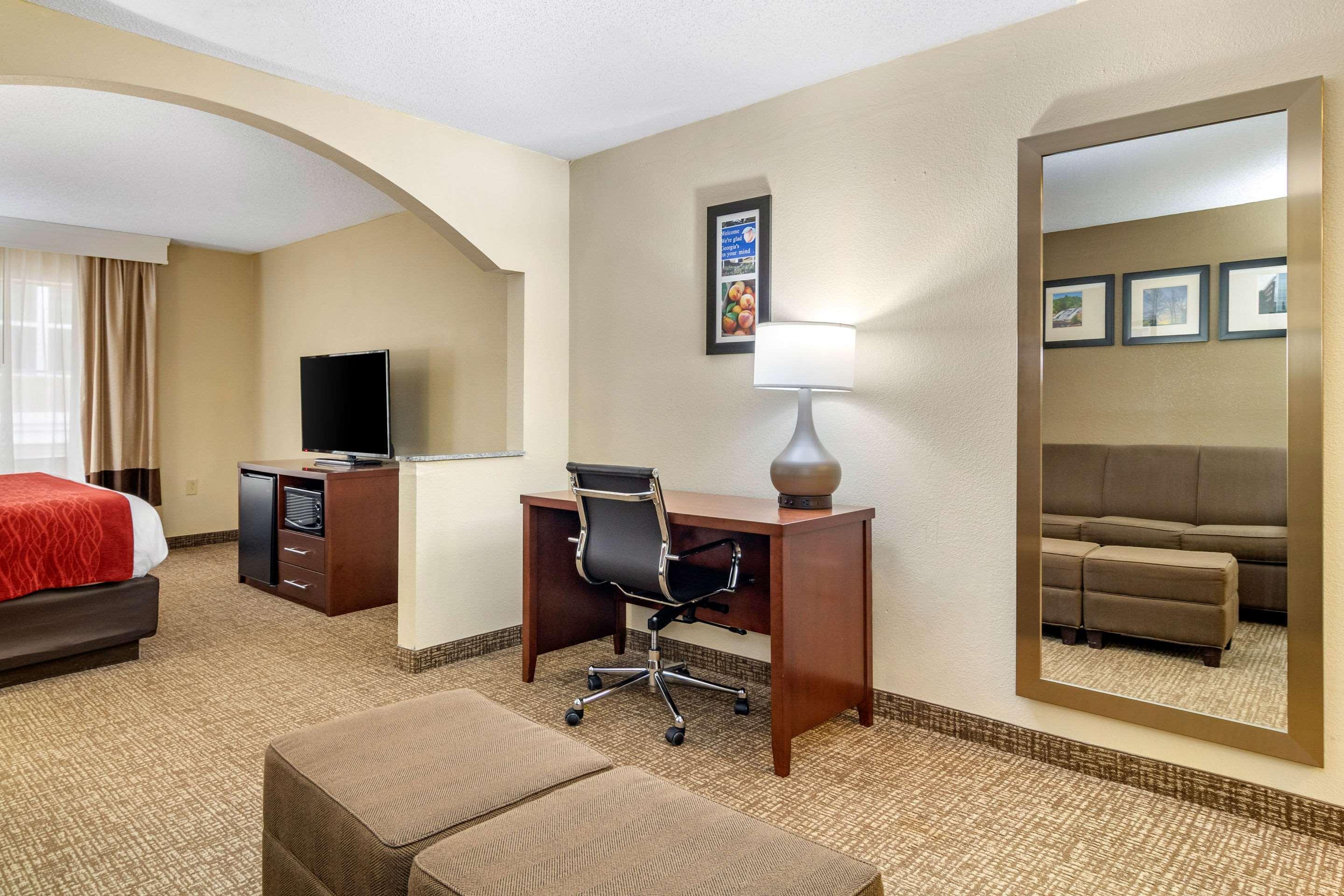 Comfort Inn&Suites Macon North I-75 Exterior foto
