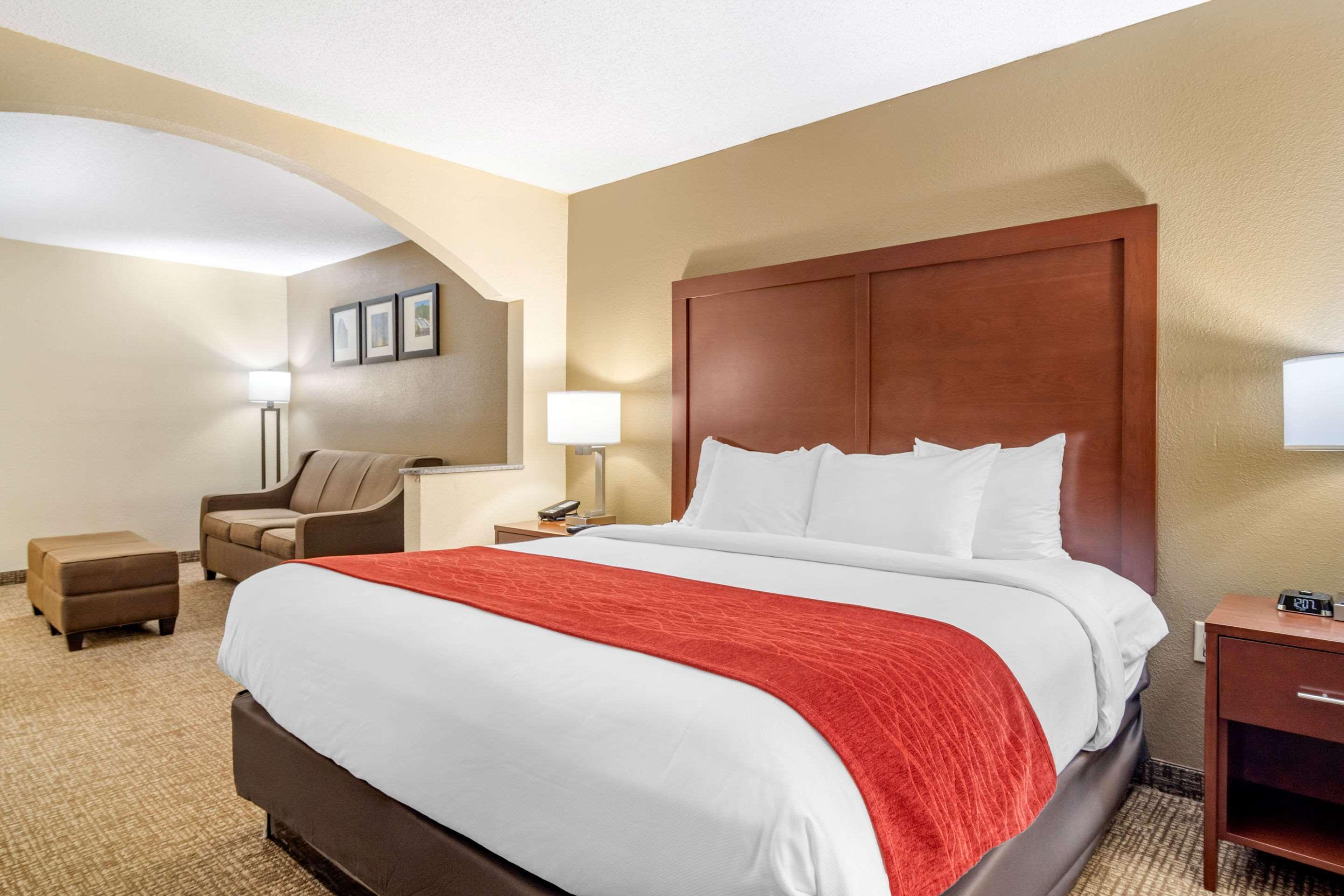 Comfort Inn&Suites Macon North I-75 Exterior foto