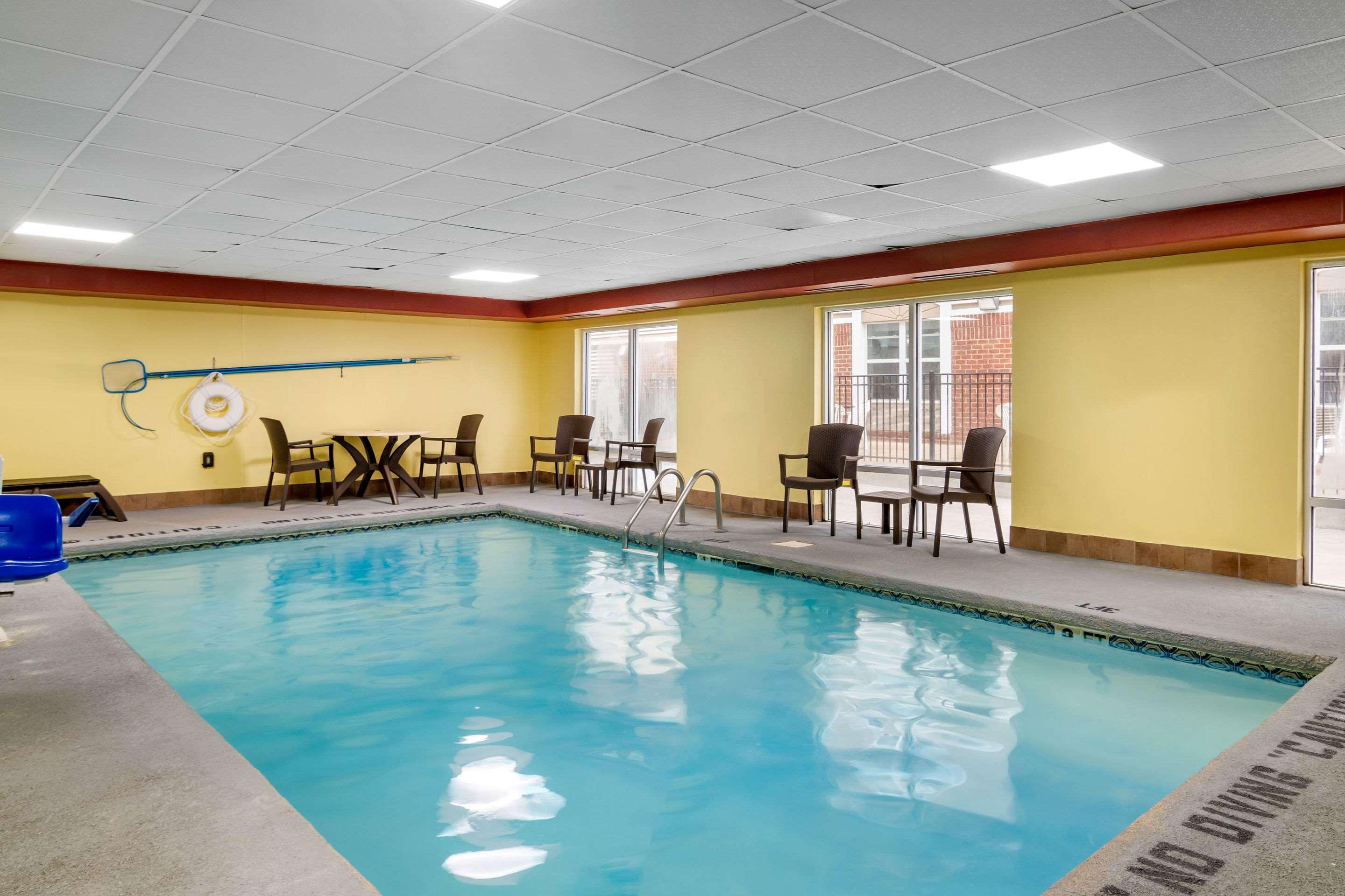 Comfort Inn&Suites Macon North I-75 Exterior foto